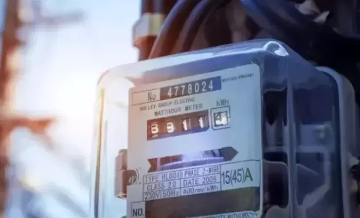 Ξανά ρεύμα στα κατεχόμενα μετά τη διακοπή για εξοικονόμηση καυσίμων