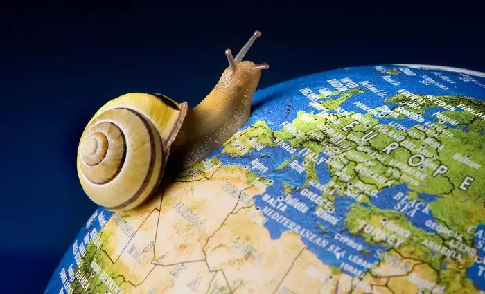 PwC: Χρονιά «slowbalisation» το 2020 για την παγκόσμια οικονομία