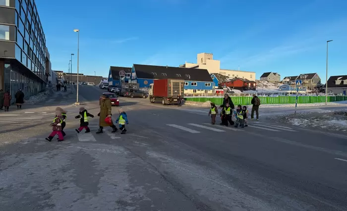 Γροιλανδία: Το μεγαλύτερο νησί του κόσμου με λιγότερους δρόμους από μια ελληνική πόλη και περισσότερα ηλεκτρικά αυτοκίνητα