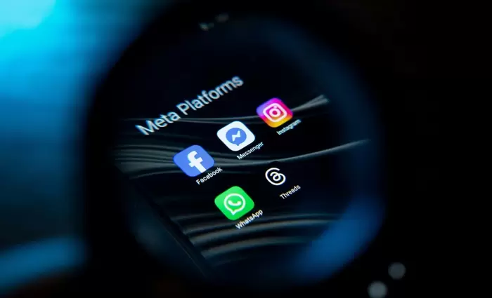 Η «τρελή ιδέα» του Ζάκερμπεργκ: Διαγραφή όλων των φίλων στο Facebook