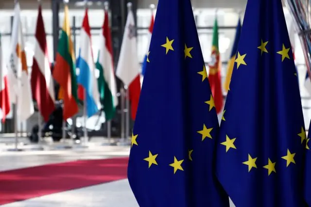 S&P: Η οικονομία της Ευρωζώνης έχει ανακάμψει γρηγορότερα