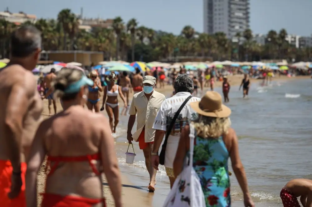 Πορτοκαλί μαντάτα για την Κύπρο και τους Βρετανούς τουρίστες