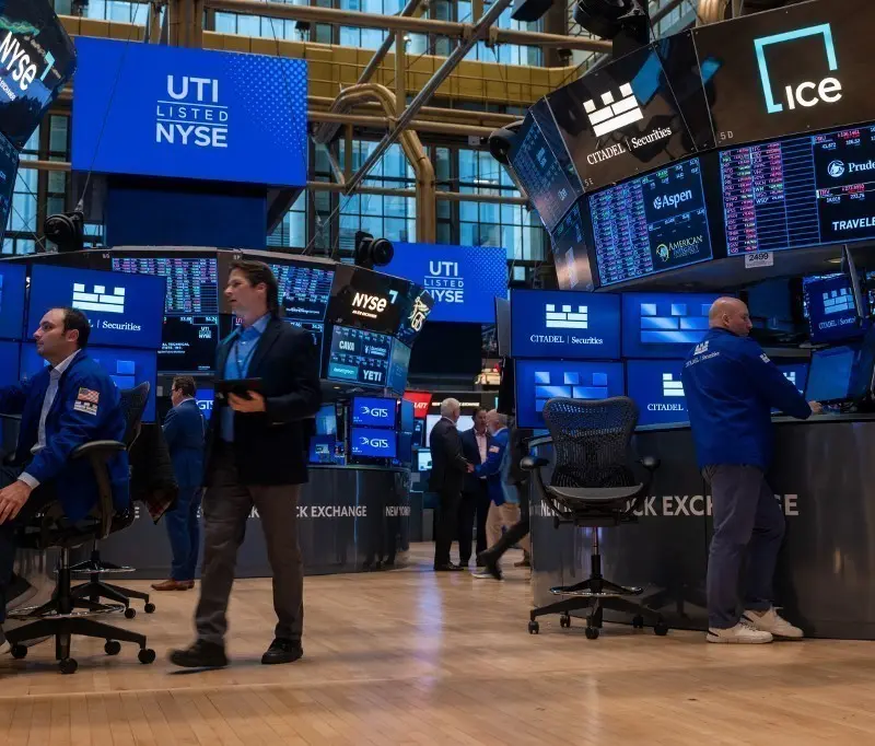 Wall Street: Στάση αναμονής στις αγορές μετά το «όχι» Τραμπ στο Ιράν