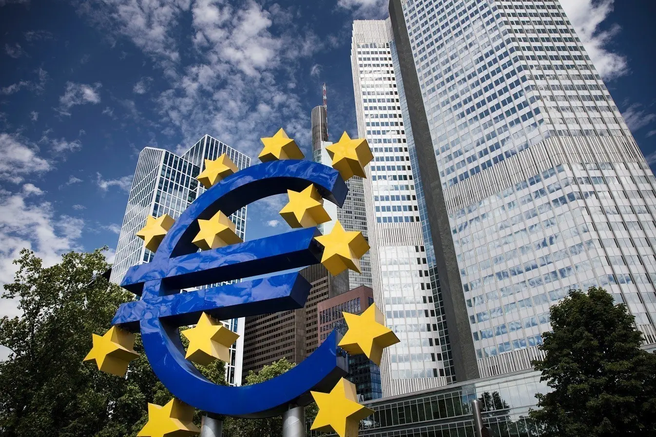 Η ΕΚΤ αύξησε τα επιτόκια κατά 25 μονάδες βάσης - Έφτασαν στο 2,25%