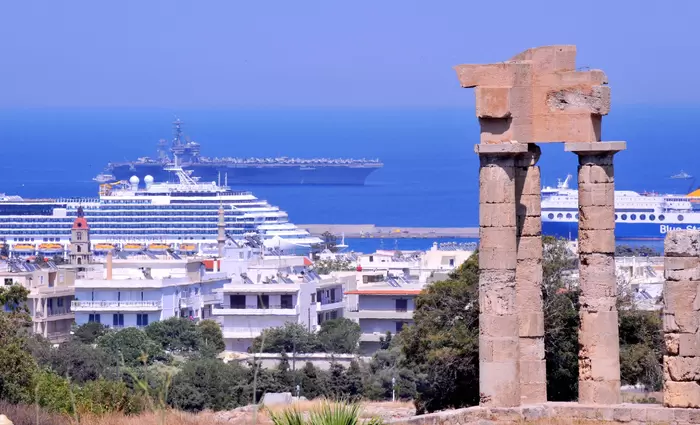 ΕΟΤ: Ο ελληνικός τουρισμός θα αντέξει φέτος