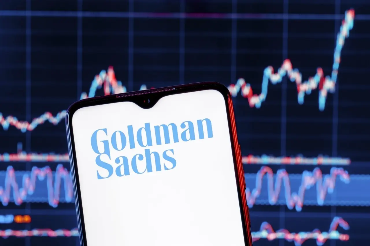 Η Goldman Sachs προβλέπει μείωση στις τιμές πετρελαίου για το 2027 – Ρυθμιστής της πτώσης η ζήτηση