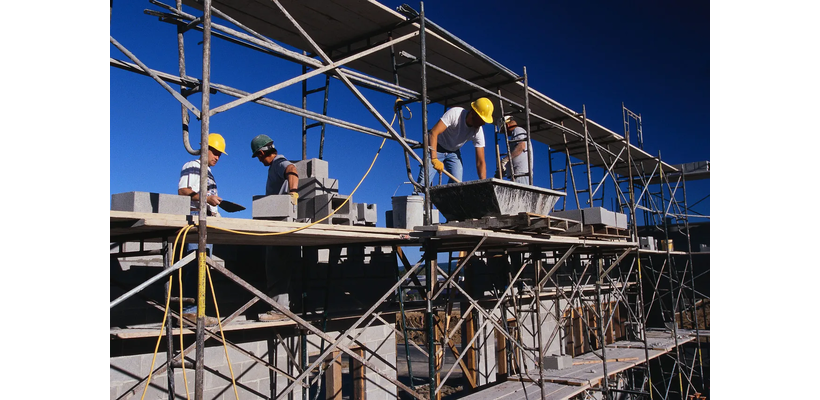 Αυξημένες σε αριθμό, αλλά και σε αξία οι άδειες οικοδομής το 11μηνο πέρσι
