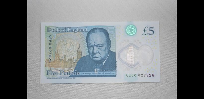 Από τον Τσόρτσιλ στους… σκαντζόχοιρους - Η μάχη για τα σύμβολα στα νέα βρετανικά χαρτονομίσματα