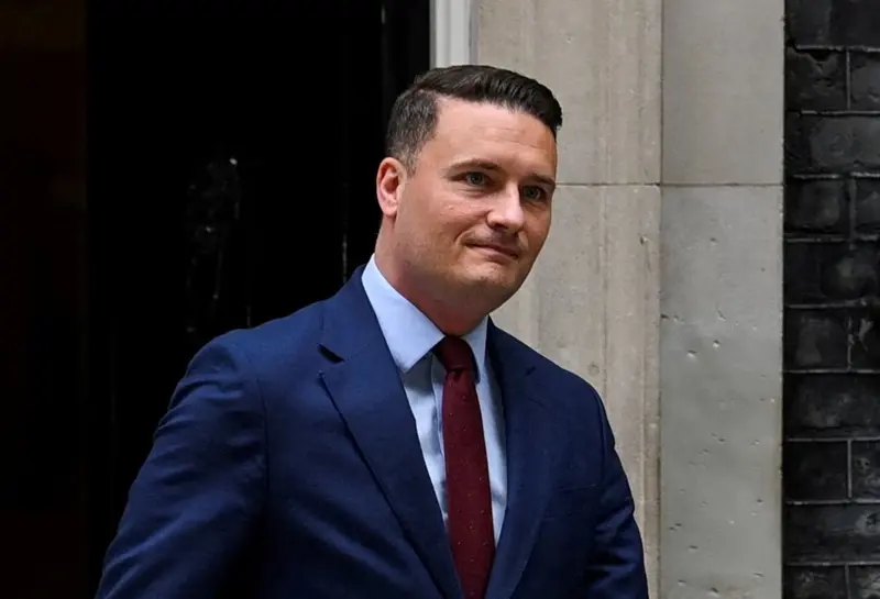 Βρετανία: Παραιτήθηκε ο υπουργός Υγείας Γουές Στρίτινγκ