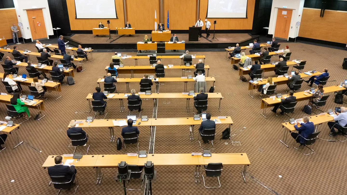 Περνά από την Επιτροπή Οικονομικών ο 3ος συμπληρωματικός προϋπολογισμός