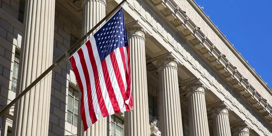 Κατεβάζει ταχύτητα η αμερικανική οικονομία