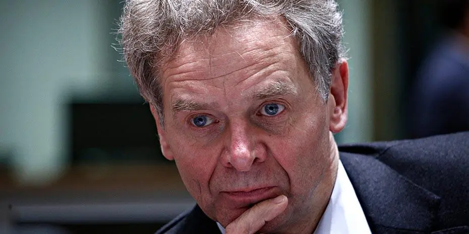 Κώδωνας κινδύνου από Τόμσεν για το χρέος στην ευρωζώνη