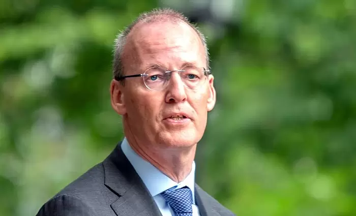 Ανοικτό το ενδεχόμενο για νέες αυξήσεις επιτοκίων - Προειδοποιητικές βολές από Κνοτ