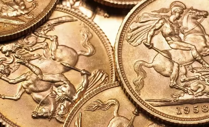 Με... λίστα αναμονής πωλούνται οι χρυσές λίρες στην Τράπεζα Ελλάδος