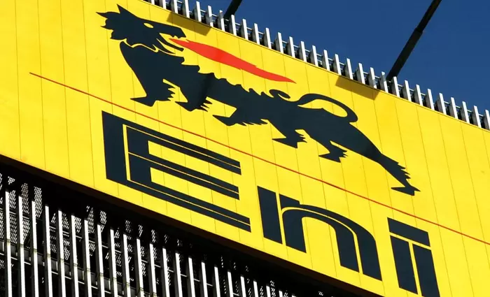 Σε ρούβλια και ευρώ θα πληρώνει το ρωσικό αέριο η Eni