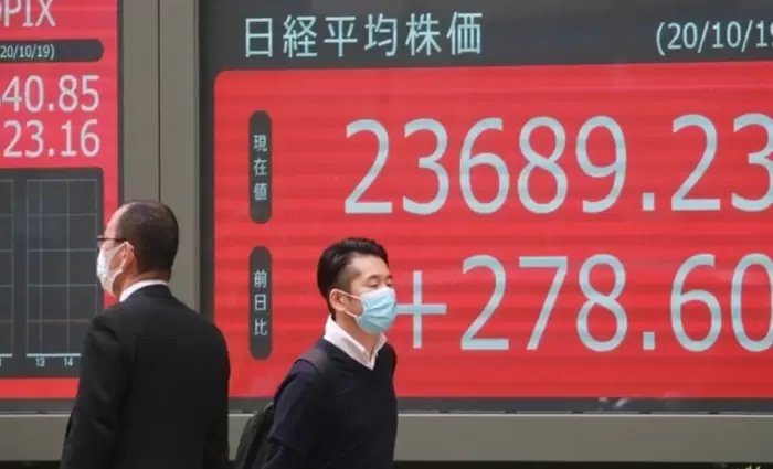 Ο προβληματικός τομέας ακινήτων απειλεί την οικονομία