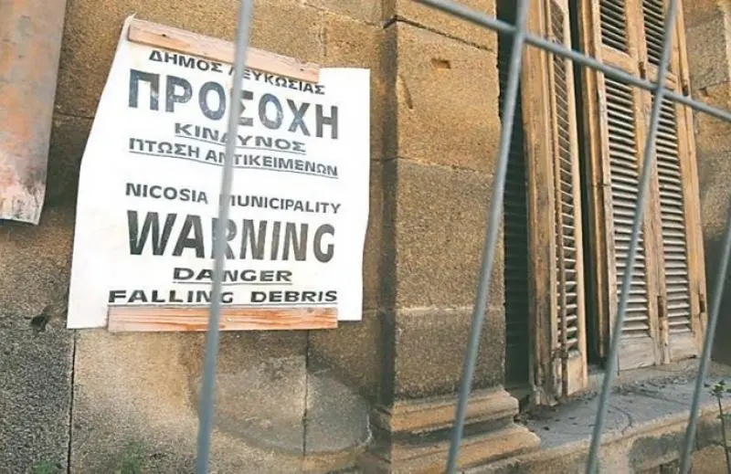 Οι ετοιμόρροπες οικοδομές στο επίκεντρο συνάντησης ΕΟΑ, ΕΤΕΚ, Ένωσης Δήμων