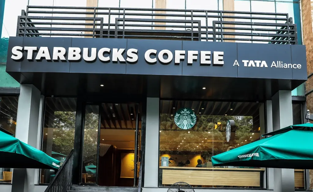 Starbucks: Επιταχύνει την επέκτασή της στην Ινδία με έως και 100 νέα καταστήματα τον χρόνο
