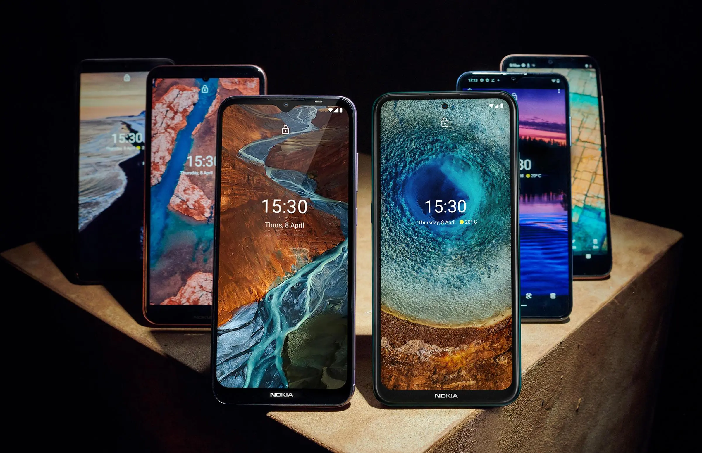 Η Nokia κάνει δυναμικό μπάσιμο στην αγορά με έξι νέα smartphones