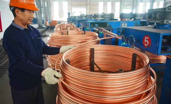 Ο χαλκός χάνει όλα τα κέρδη του 2026 μετά την κλιμάκωση στη Μέση Ανατολή