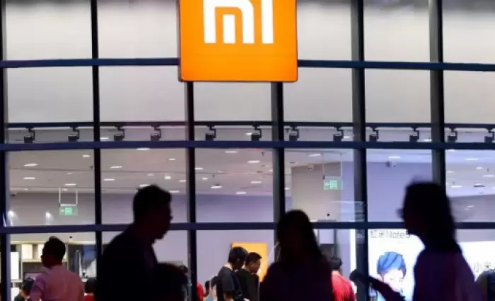 Xiaomi: Τεχνητή νοημοσύνη και νέο EV ανεβάζουν τη μετοχή – Άλμα 5,8%