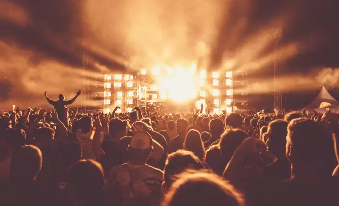 Παραπαίει ο κλάδος υποστήριξης συναυλιών και εκδηλώσεων