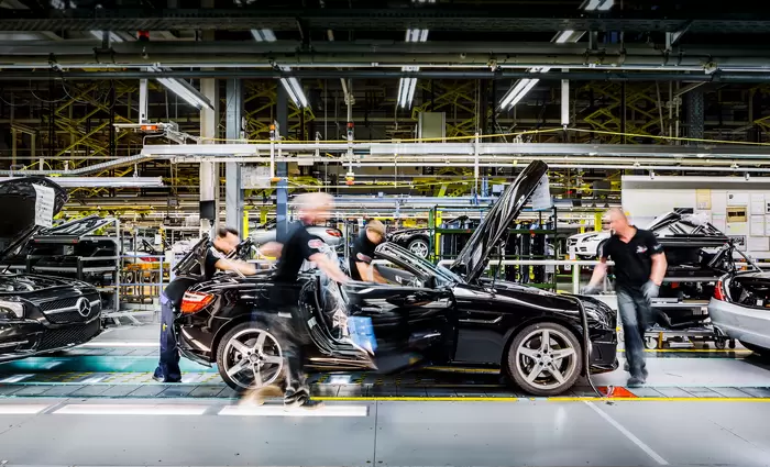 Νέο εργοστάσιο Mercedes στη Ρωσία - Εγκαίνια από τον Πούτιν
