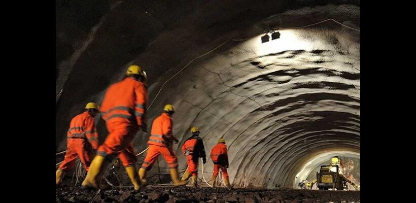 Η τεχνολογία εξελίσσει τη μεταλλευτική βιομηχανία