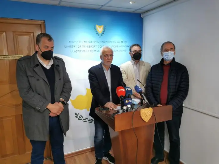 Αναστολή απεργίας στα λεωφορεία - Αποσύρει τις 36 απολύσεις η εταιρία