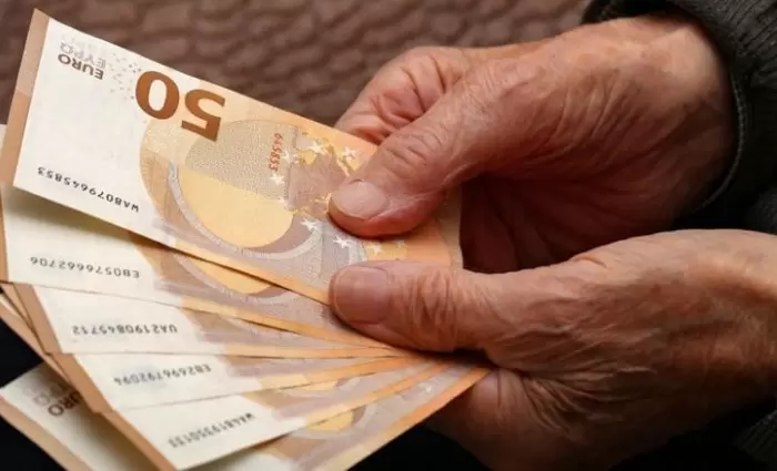 Προς Βουλή νομοσχέδιο για ρύθμιση ωφελημάτων αφυπηρέτησης κρατικών αξιωματούχων