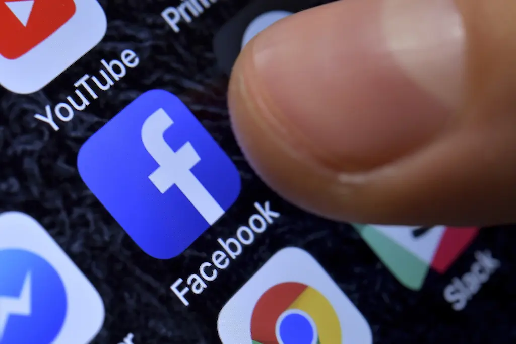 Facebook και Google φαίνεται να χαιρετίζουν την συμφωνία των G7