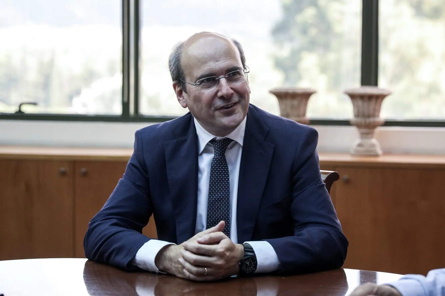 Συνάντηση ΥΠΟΙΚ με τον Έλληνα ομόλογό του