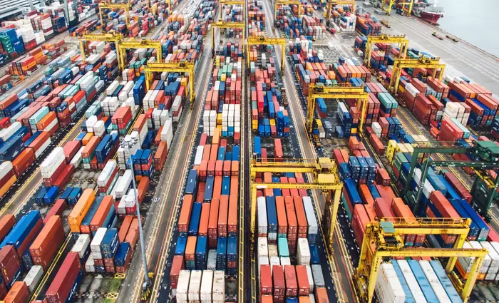 Εκρηκτικό ράλι στις τιμές των εμπορευμάτων