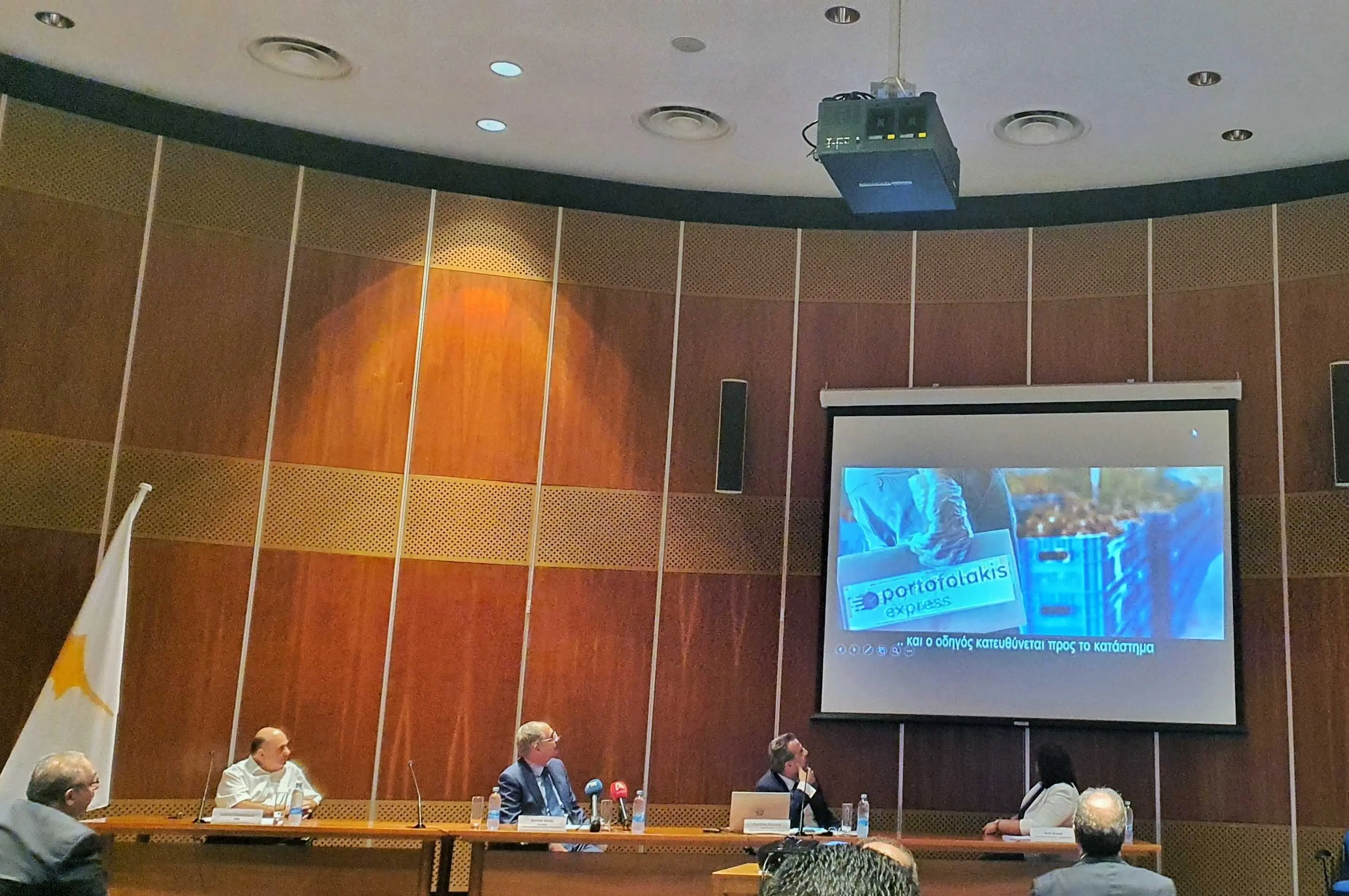 Νέα πλατφόρμα στηρίζει τους καταναλωτές και προωθεί τους παραγωγούς