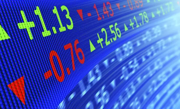 Με πτώση συνεχίζεται η διαπραγμάτευση στο ΧΑΚ