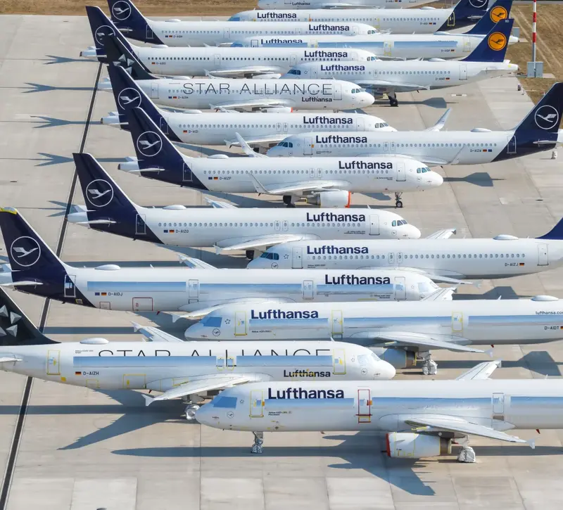 Lufthansa: Κόβει 20.000 πτήσεις μικρών αποστάσεων λόγω εκτίναξης του κόστους στα καύσιμα