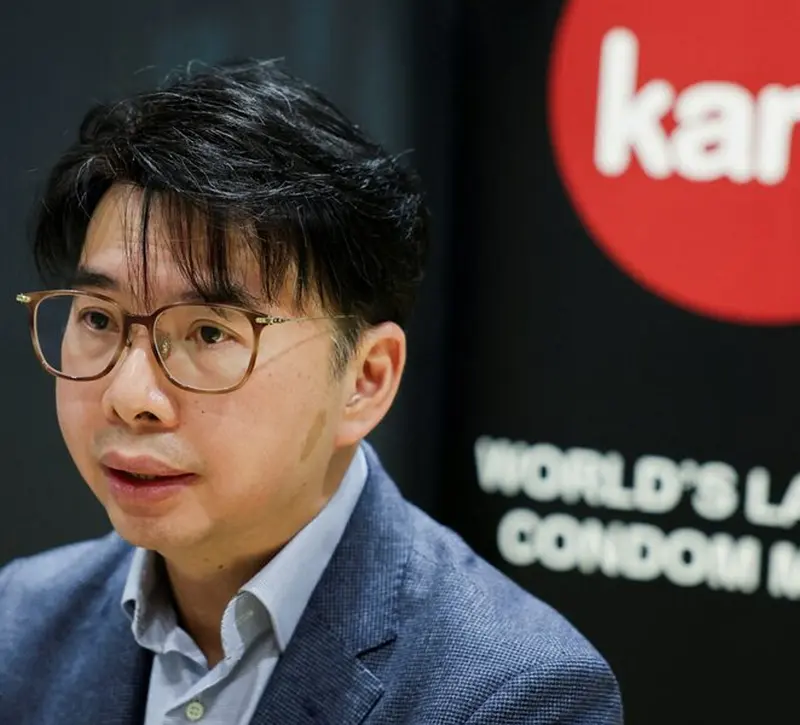 Ο πόλεμος βάζει φωτιά (και) στις τιμές των προφυλακτικών