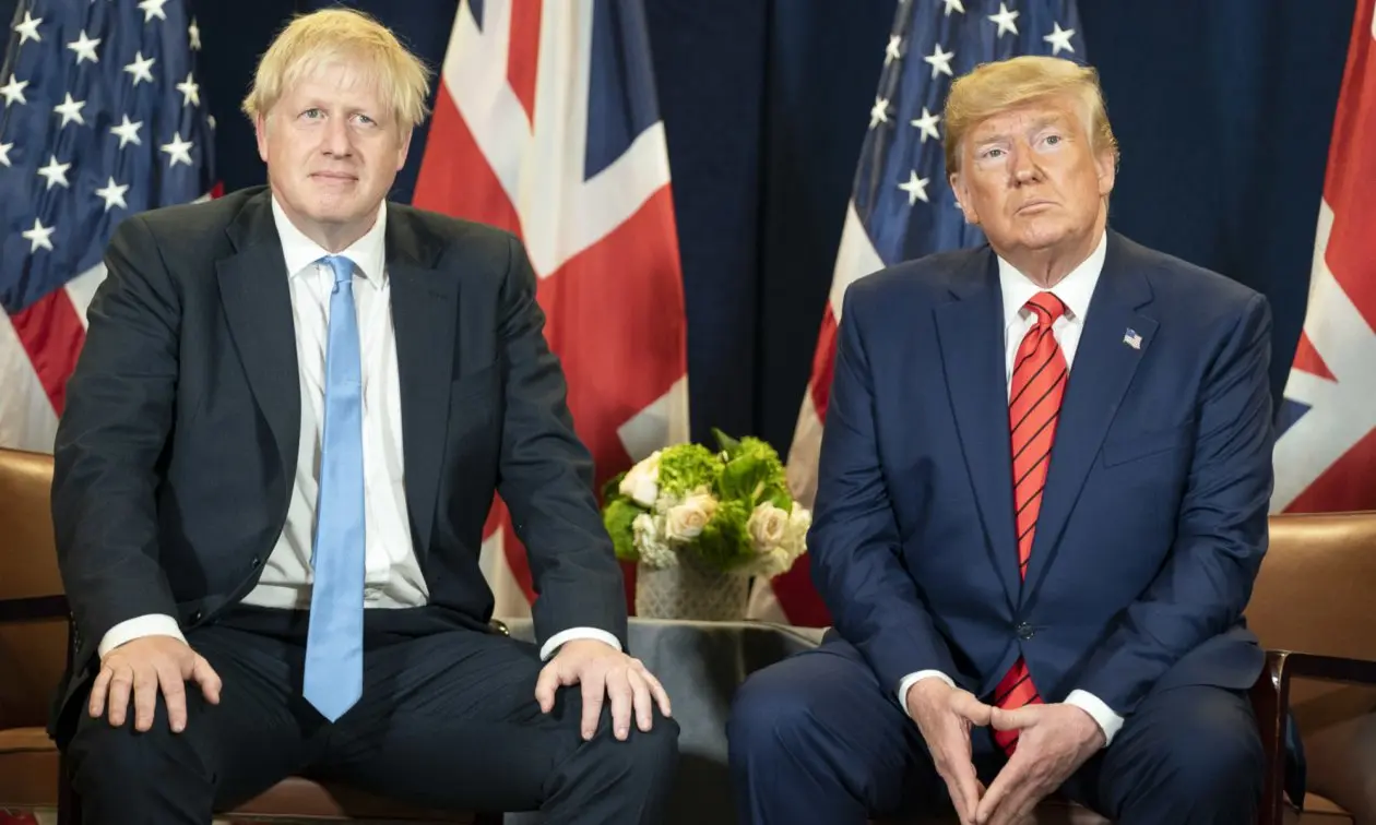 Τηλεφωνικό επεισόδιο Τραμπ - Τζόνσον για τις εταιρίες 5G