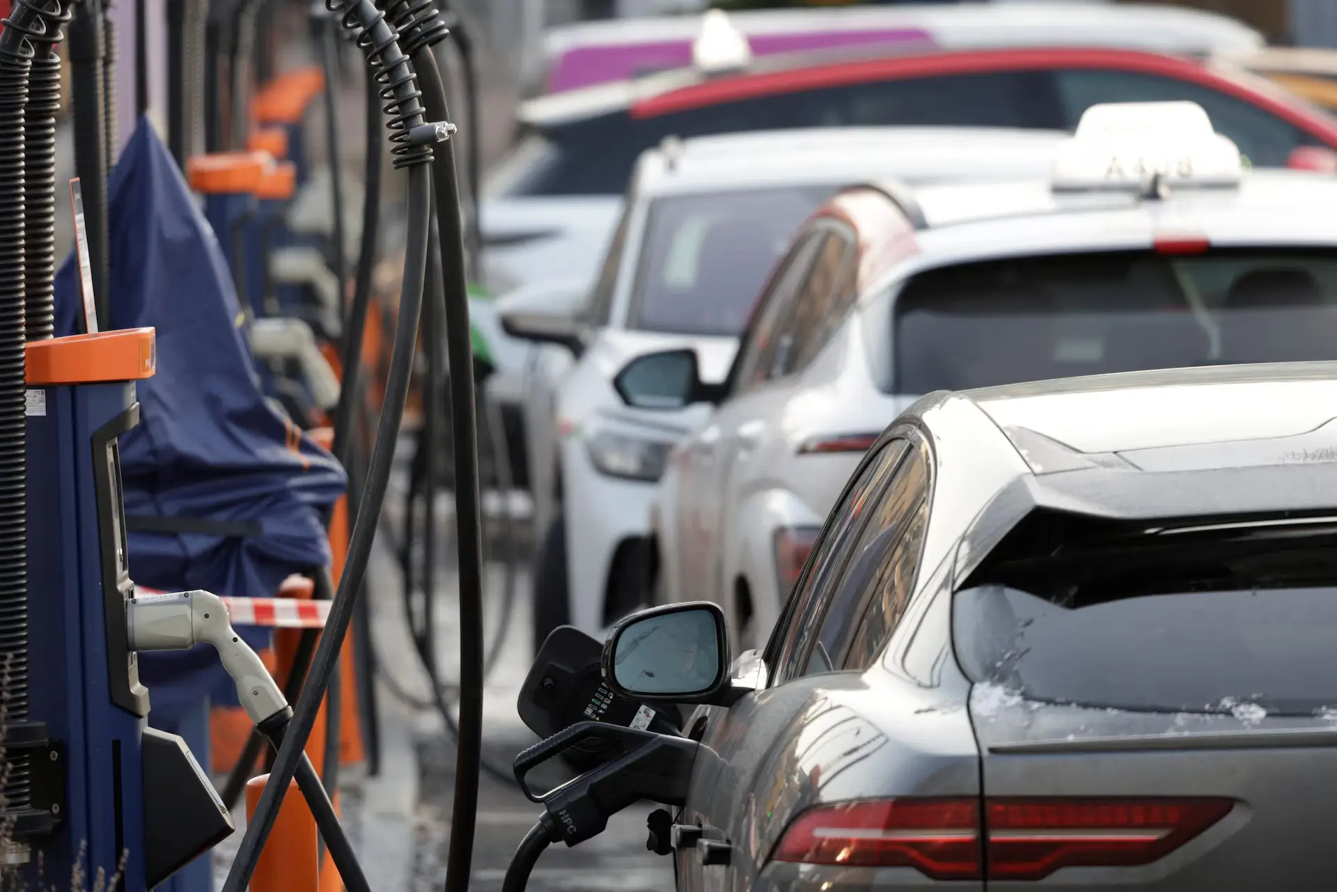 Αυτοκίνητο: Άνοδος 3,6% στις πωλήσεις στην Ευρώπη με ώθηση από τα ηλεκτρικά οχήματα
