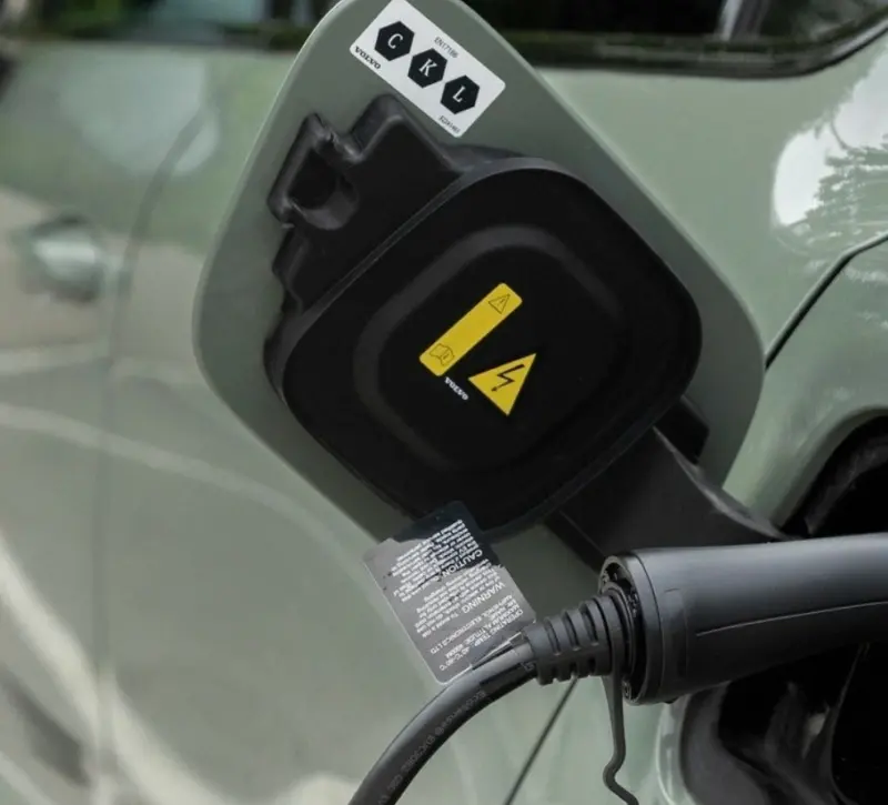 Ενέργεια και αυτοκίνηση: Αλλάζει ξανά το παιχνίδι στα ηλεκτρικά αυτοκίνητα