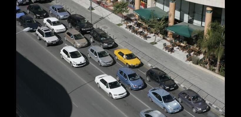 ΤΟΜ προς νέους οδηγούς: Κλείστε έγκαιρα την πρακτική εξέταση για άδεια οδήγησης