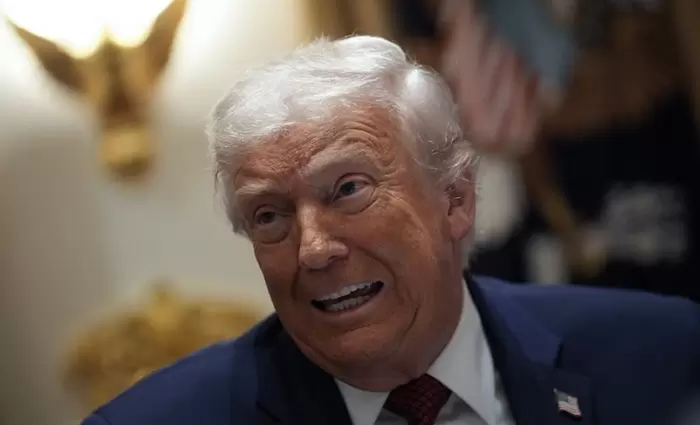 Τραμπ για Γροιλανδία: Αν δεν την καταλάβουμε εμείς, θα το κάνει η Ρωσία ή η Κίνα