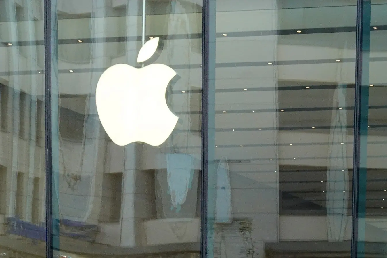 Η Apple ετοιμάζεται να βάλει διαφημίσεις στο Maps