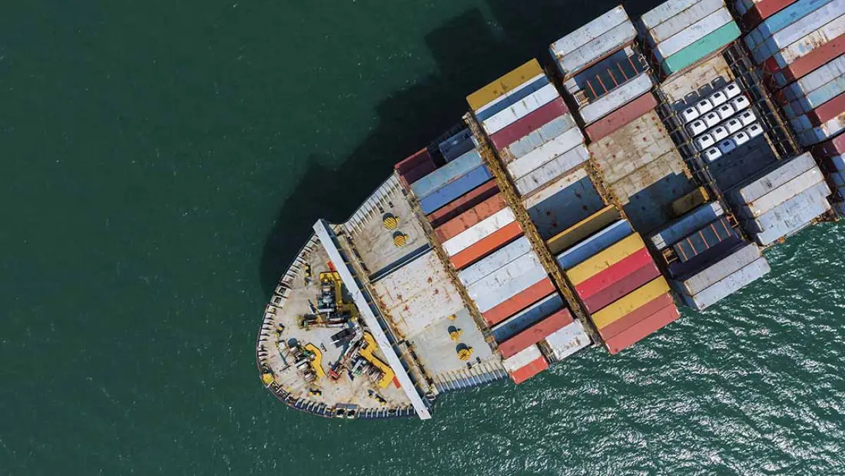 Πράσινη συμφωνία της ΕΕ για μείωση εκπομπών στα πλοία
