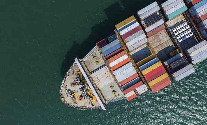 Πράσινη συμφωνία της ΕΕ για μείωση εκπομπών στα πλοία