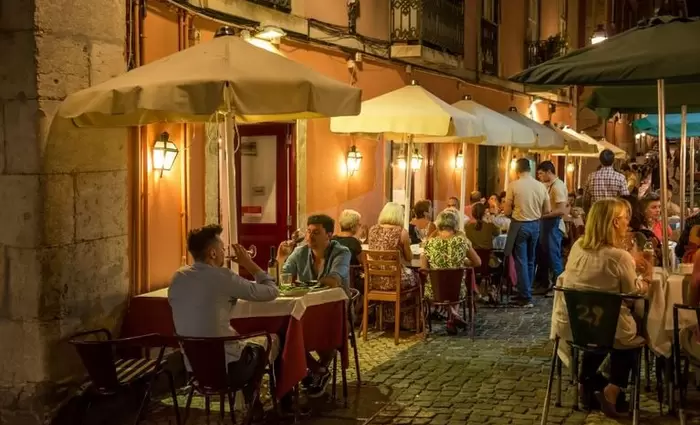 Το νέο Αμερικανικό Όνειρο: Όλο και περισσότεροι θέλουν να ζουν αλλού