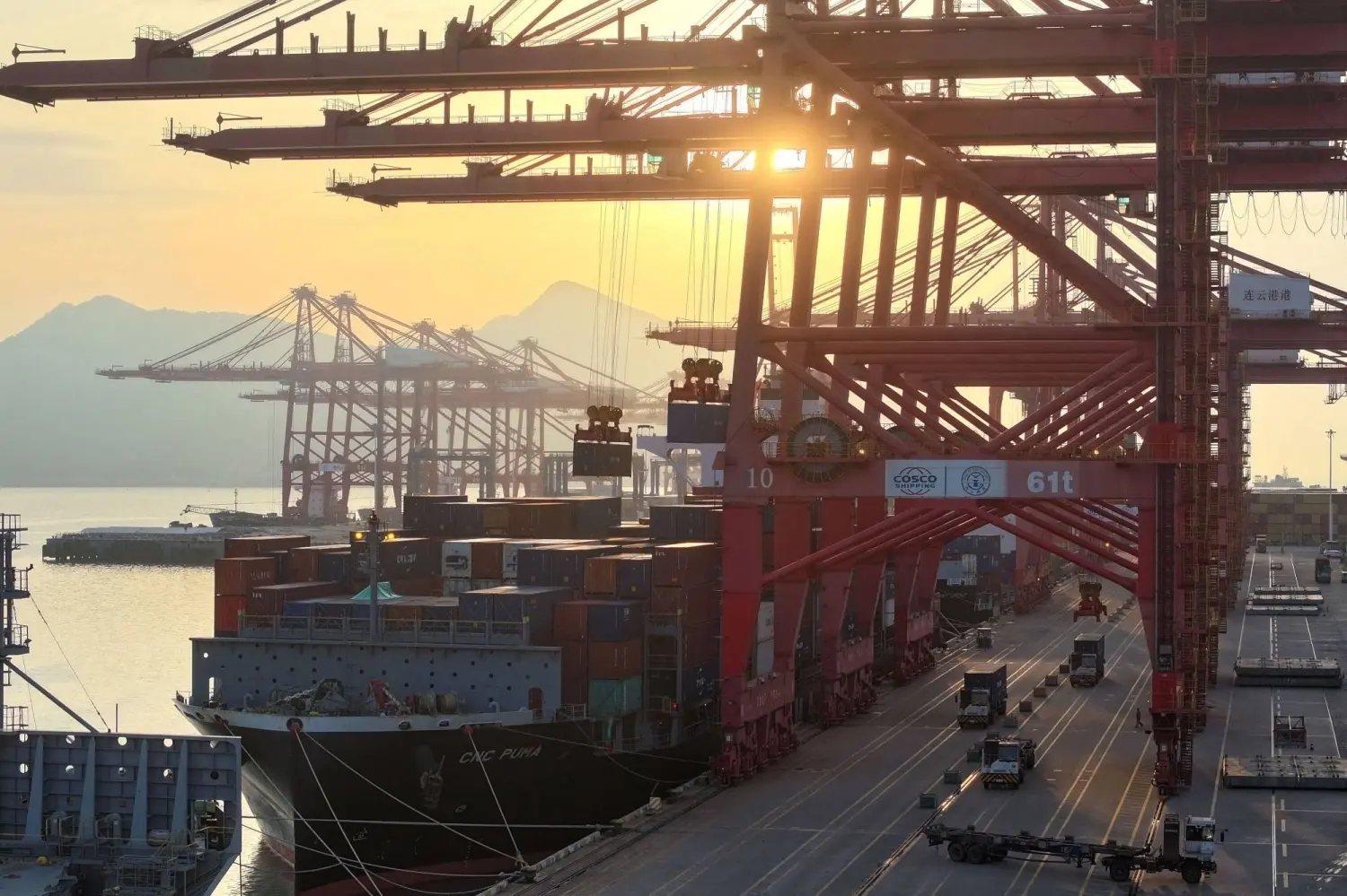 Κίνα: Η ΑΙ εκτοξεύει τις εισαγωγές και αλλάζει τις εκτιμήσεις για την οικονομία