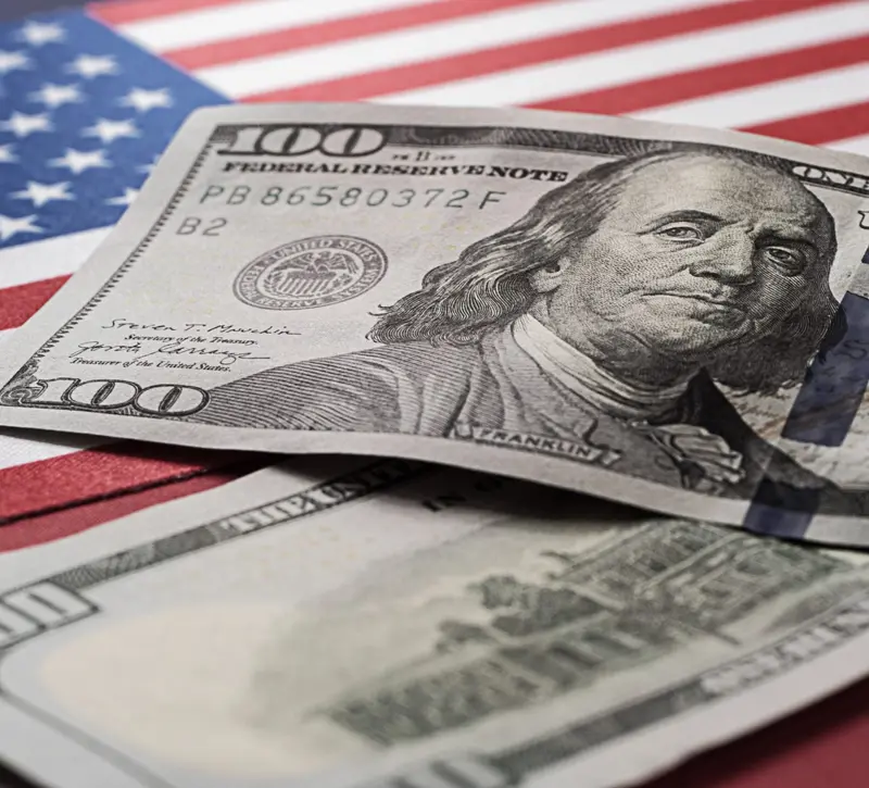 Γιατί ο πόλεμος με το Ιράν έγινε για να ενισχυθεί το δολάριο