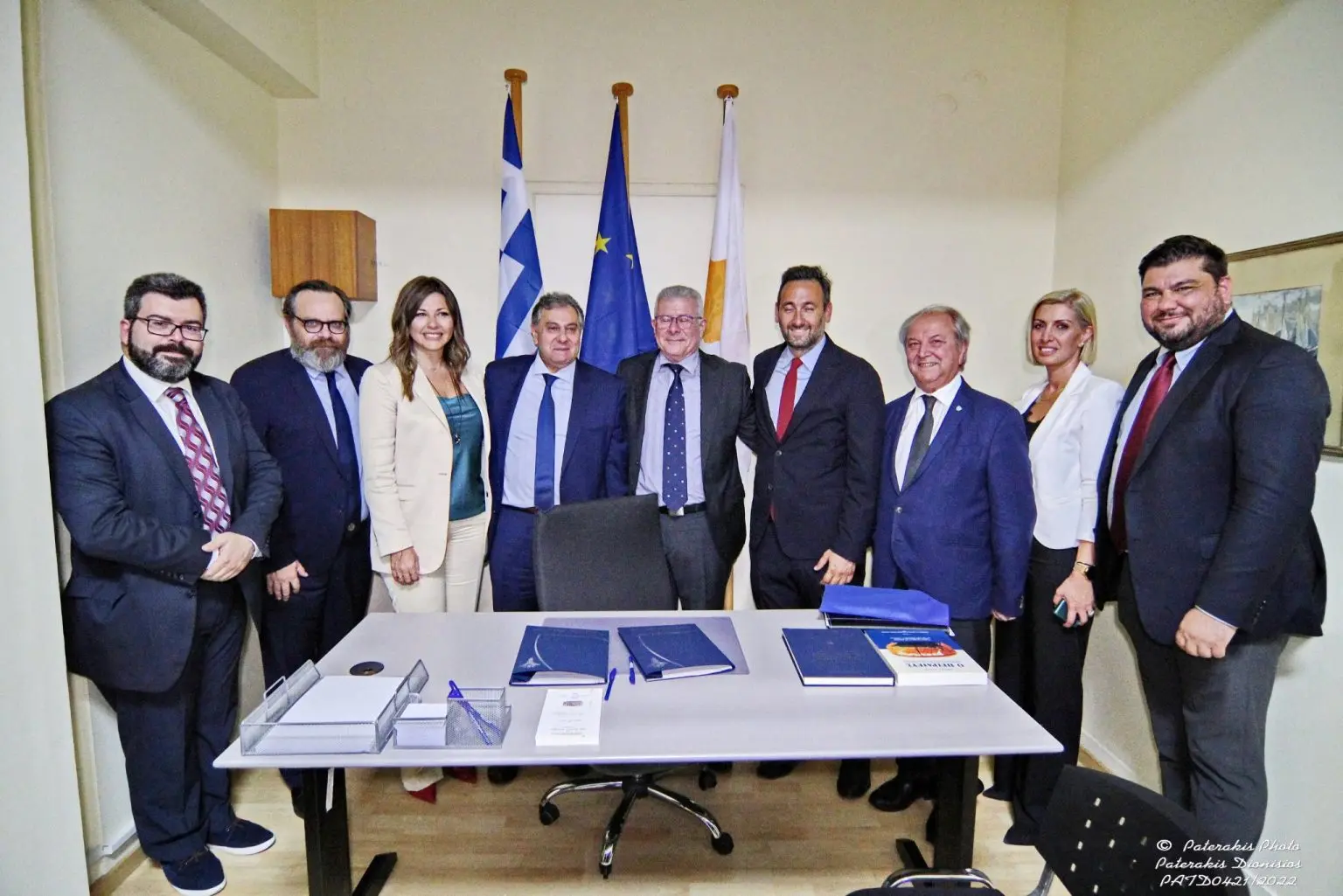 Εγκαινιάστηκαν στον Πειραιά τα νέα γραφεία του Επιμελητηρίου Αμμοχώστου