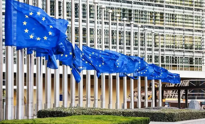 Ομόλογο 9 δισ. ευρώ από την Κομισιόν